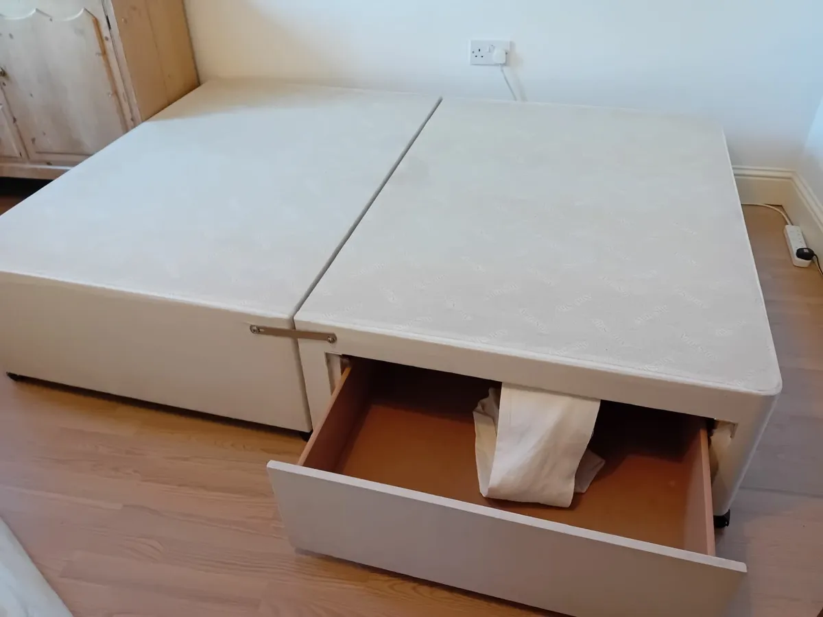 Double bed divan base - Image 1