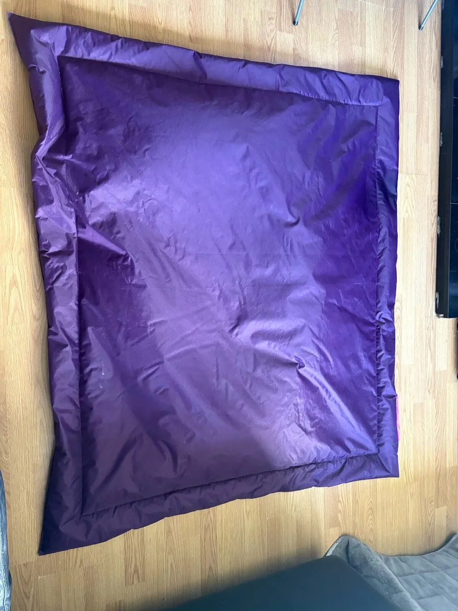 Big Bertha Bean Bag - Image 4