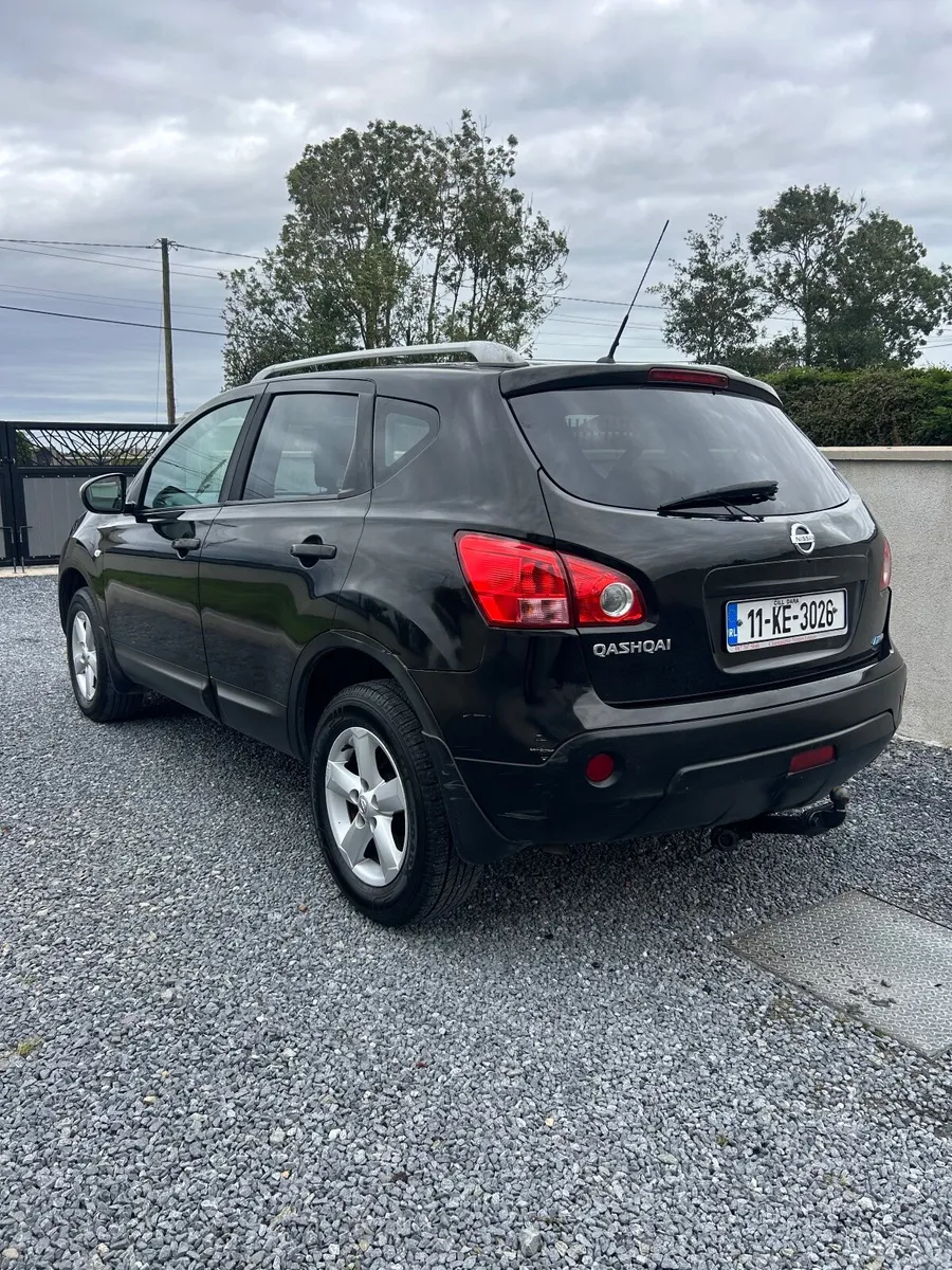 Nissan Qashqai 2011 - Image 4