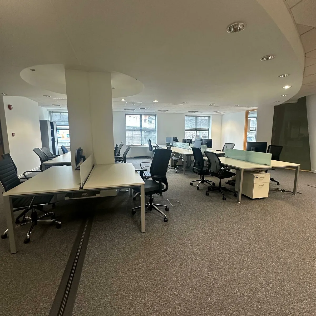 Office Furniture - Image 3