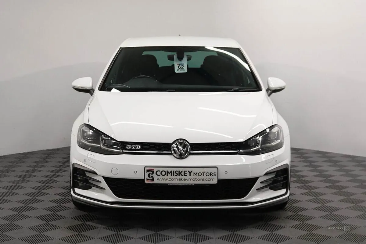 Volkswagen Golf TDI GTD Blueline - Image 2