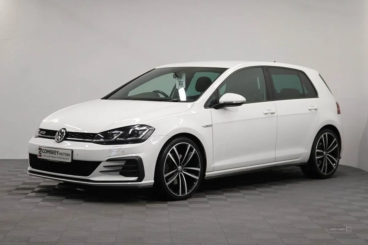 Volkswagen Golf TDI GTD Blueline - Image 3