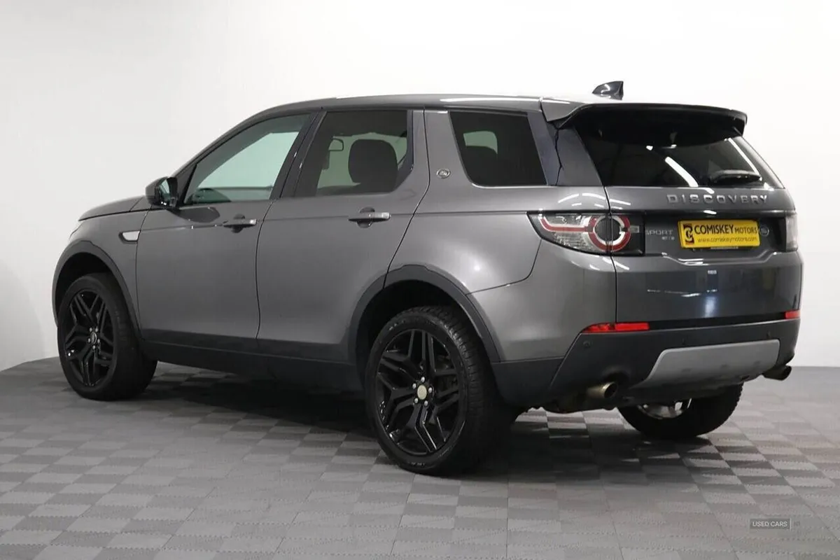 Land Rover Discovery Sport TD4 HSE - Image 4