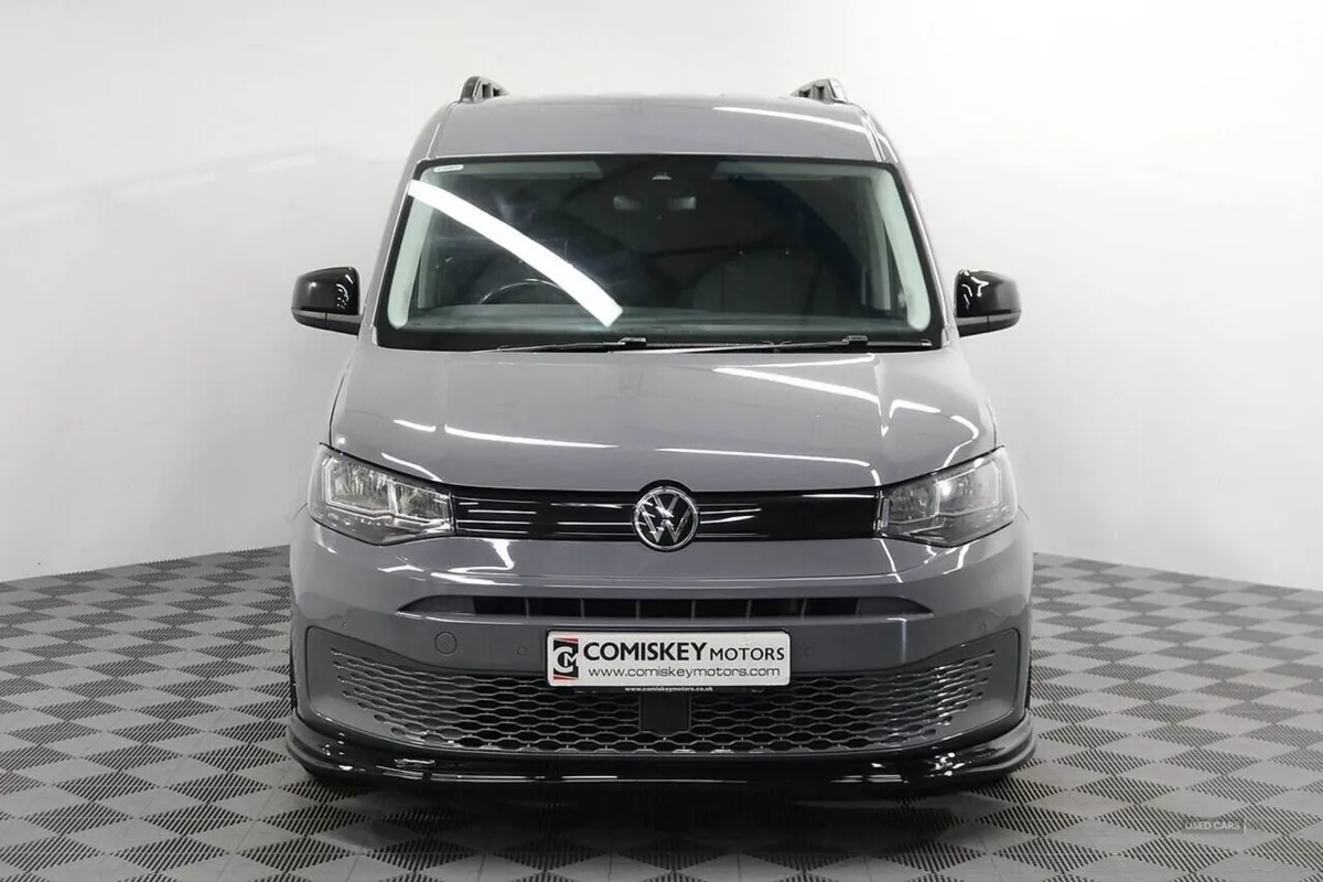 Volkswagen Caddy Maxi TDI C20 Commerce Pro - Image 2