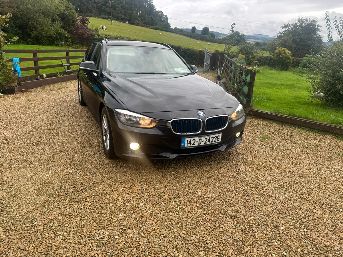 BMW 320D Sport Wagon 2014 Exceptional - Image 2