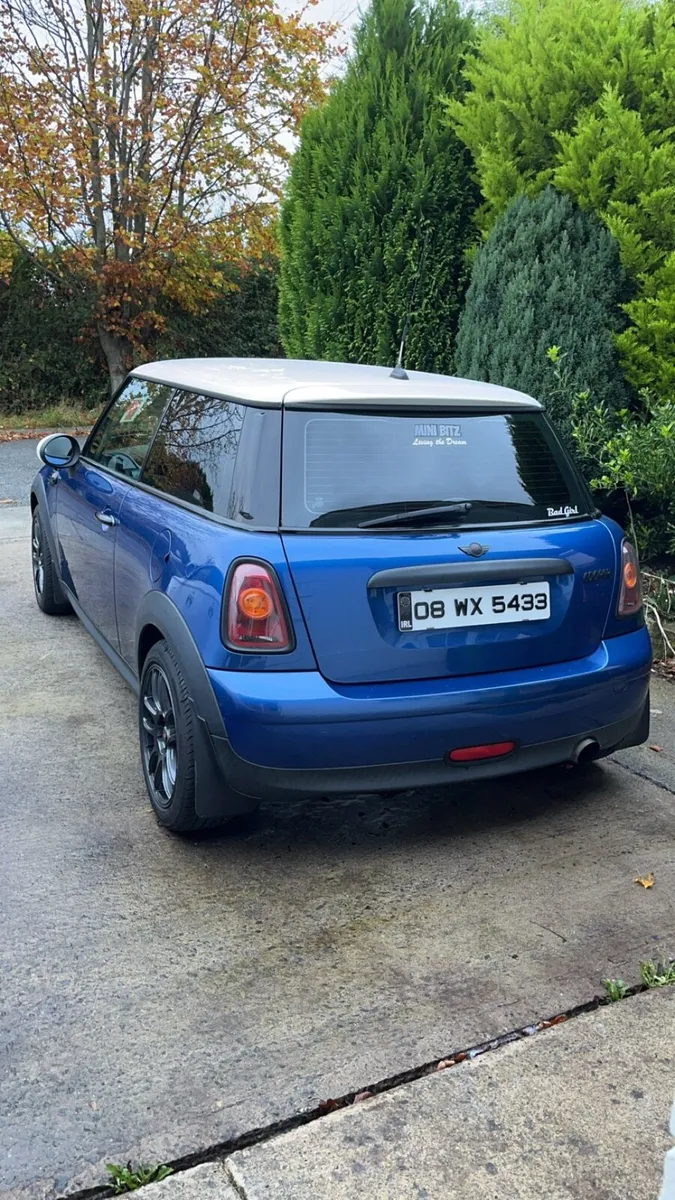 Mini Cooper 2008 - Image 1