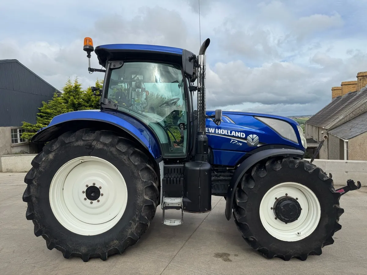 Newholland T7 Range Command 50k - Image 1