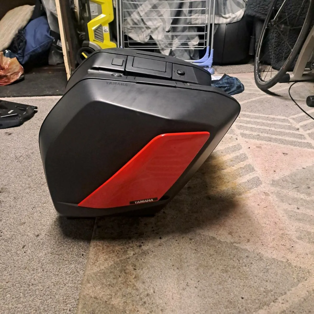 GENUINE OEM YAMAHA PANNIERS TRACER 9GT - Image 2