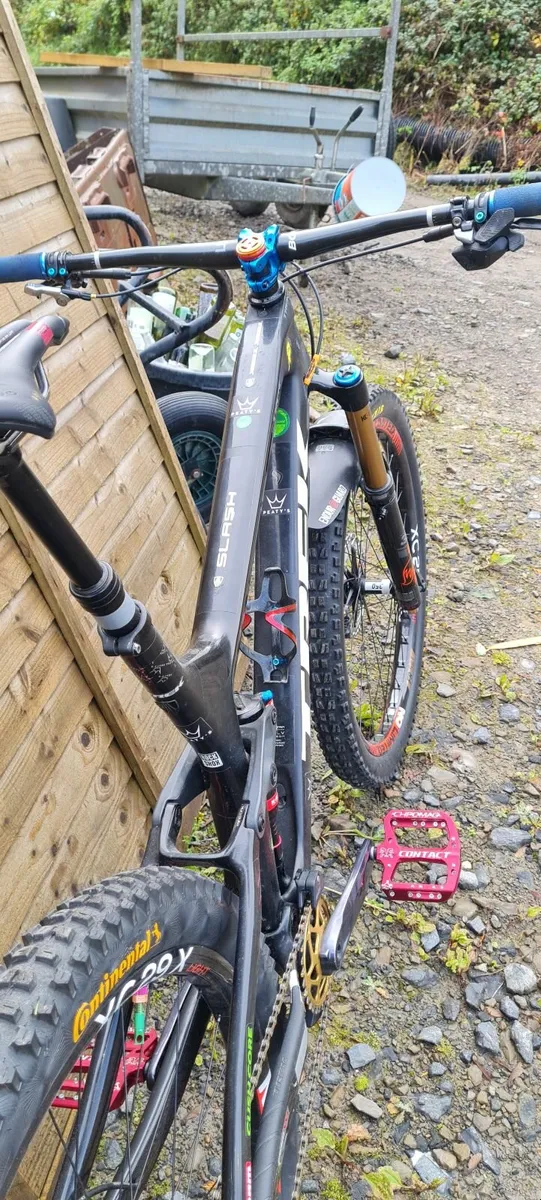 Trek slash 9.9 Axs carbon - Image 3