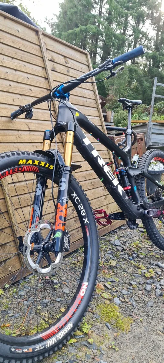 Trek slash 9.9 Axs carbon - Image 1