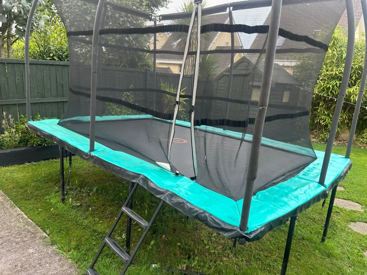 Trampoline 12x8ft - Image 1