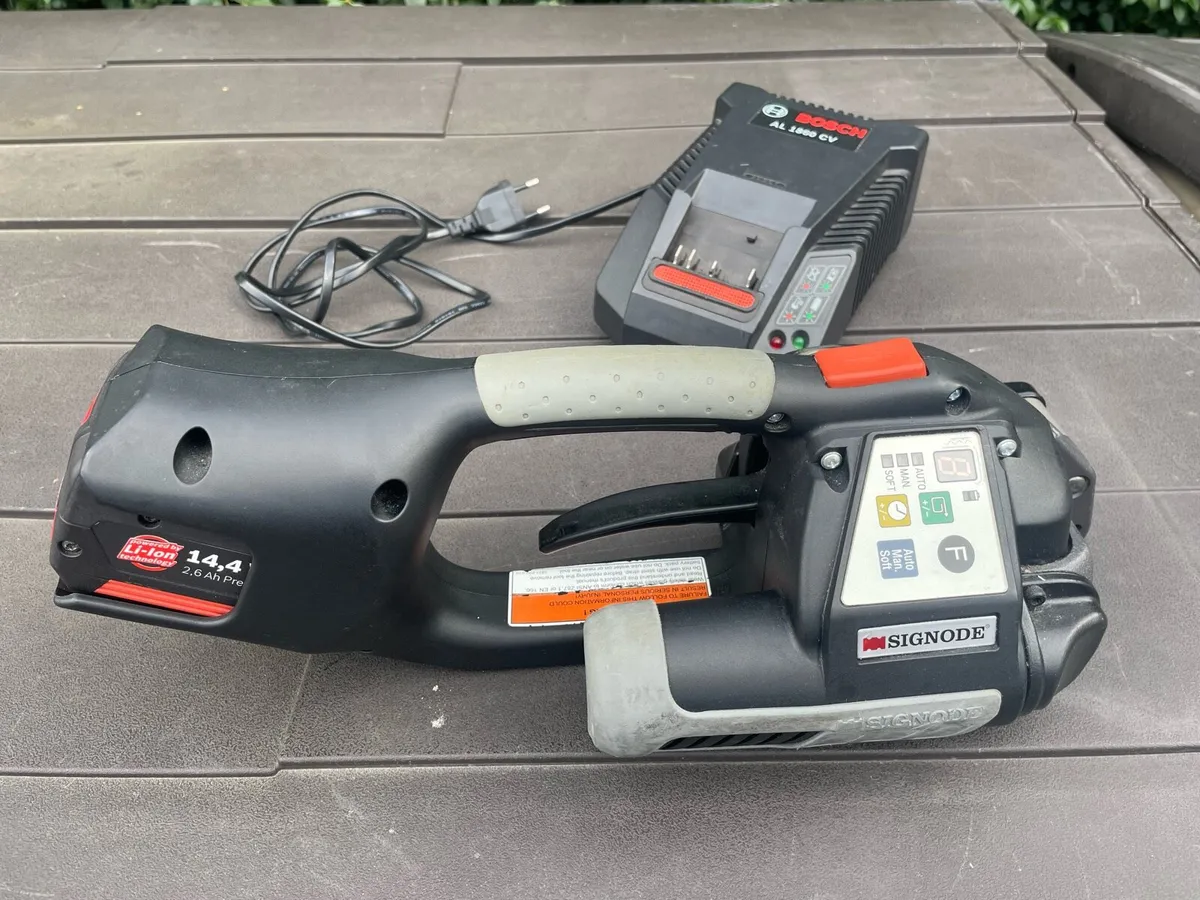 Signode BXT2 14volt lithium 16mm Strapping tool - Image 2