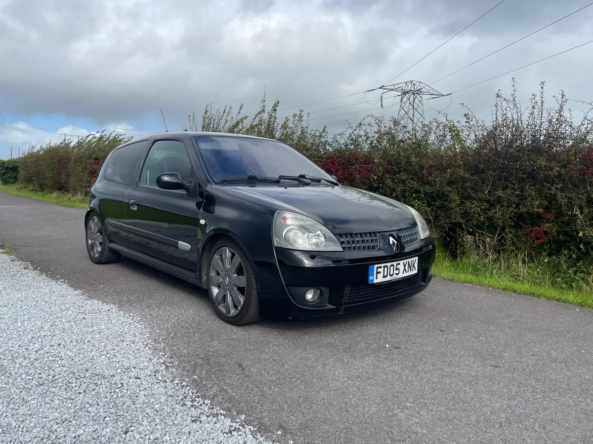 Renault Clio 2005 RS 182 - Image 4