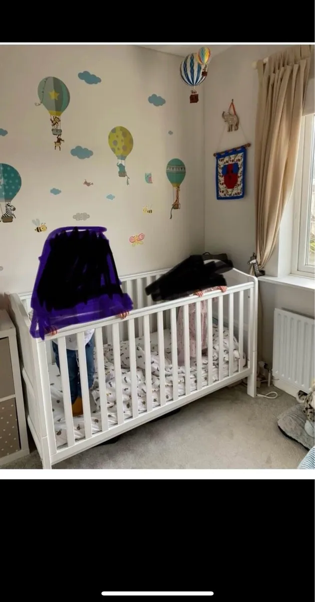 Babylow cot bed - Image 1
