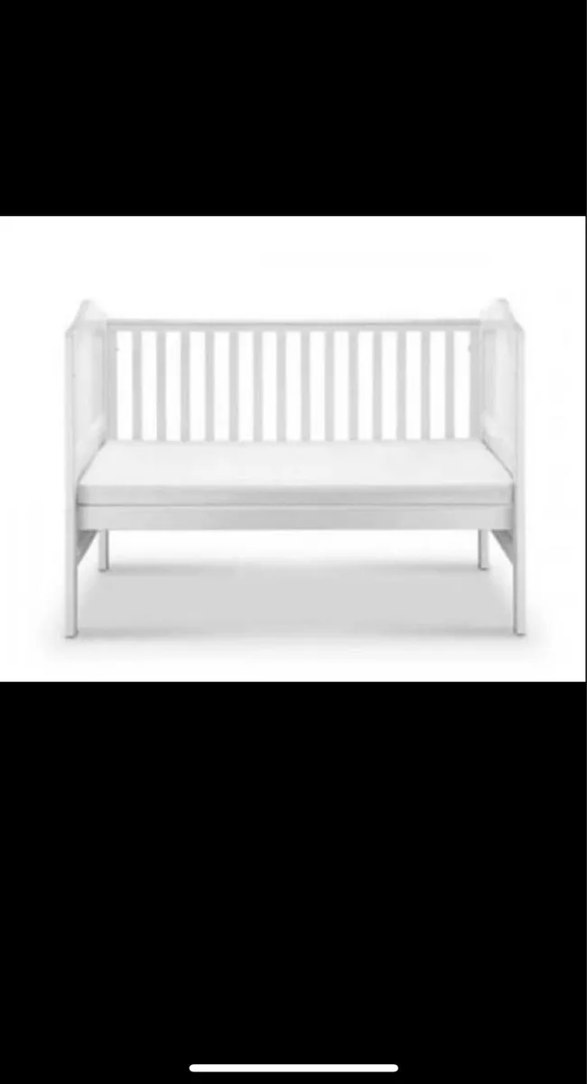 Babylow cot bed - Image 4