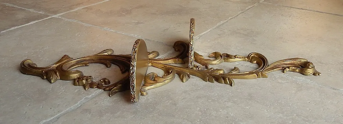 Metal Rococo Style Wall Shelf - Image 3