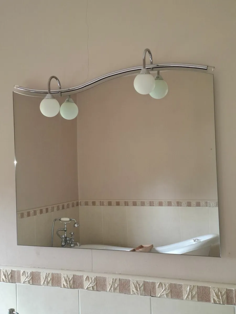 Bathroom Mirror,  Shower Tray and Doors - Image 3
