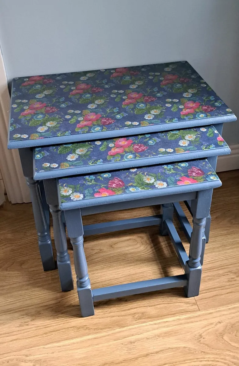 Tables - Image 2