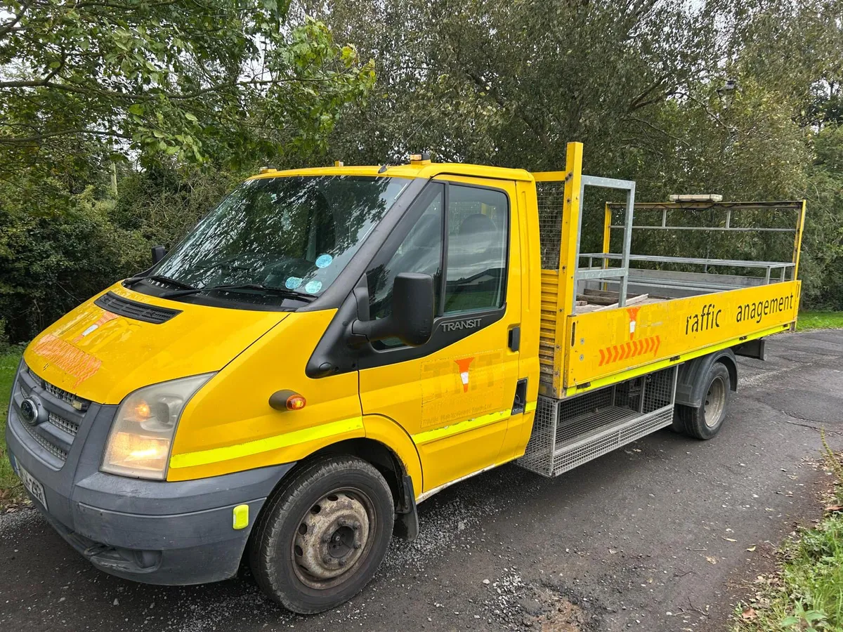 Ford Transit FlatBed 2012 DOE 08/26 - Image 1