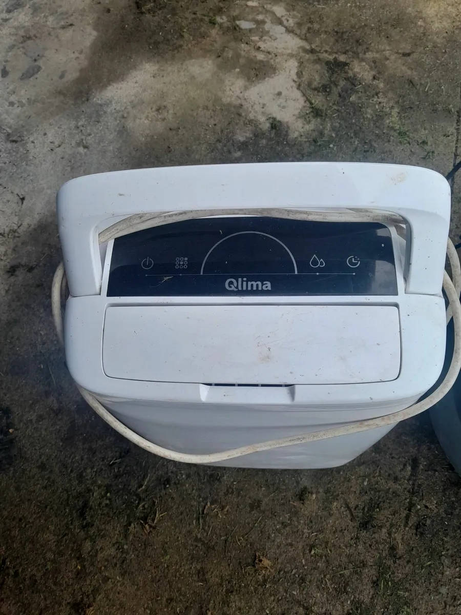 Hoover and humidifidr - Image 2