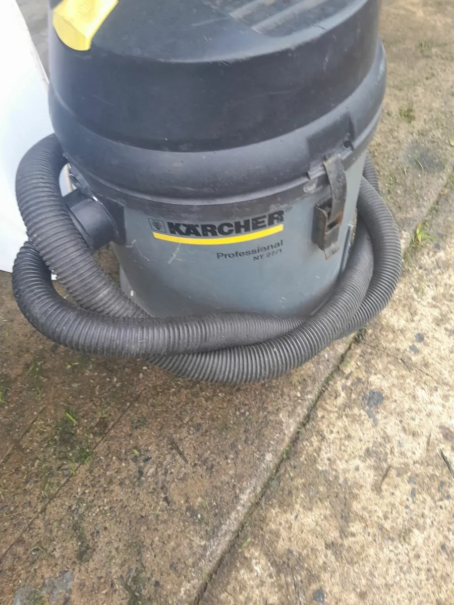 Hoover and humidifidr - Image 3