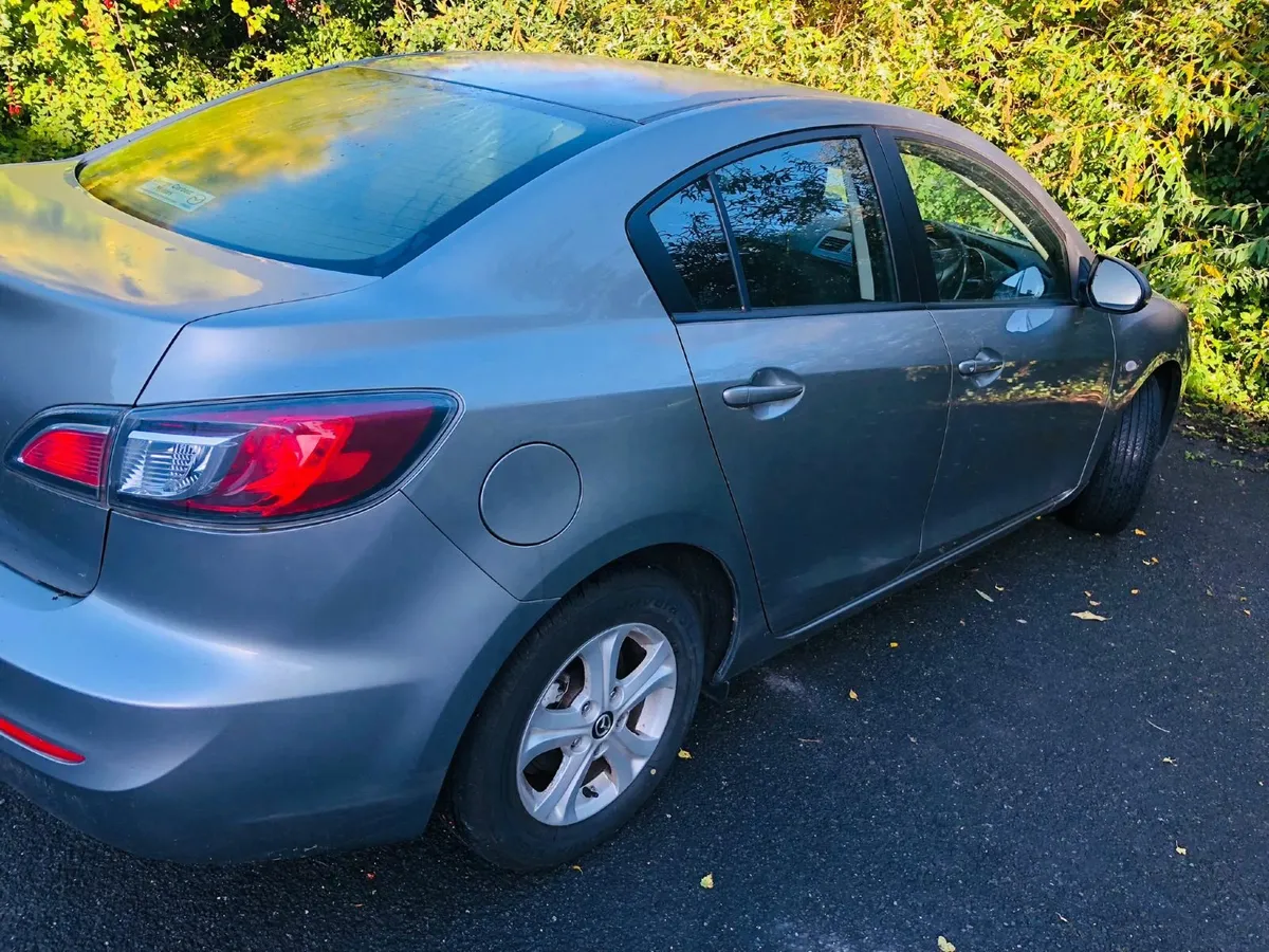 Mazda3 Executive 1.6D, 2013, 115PS, 4 door - Image 3