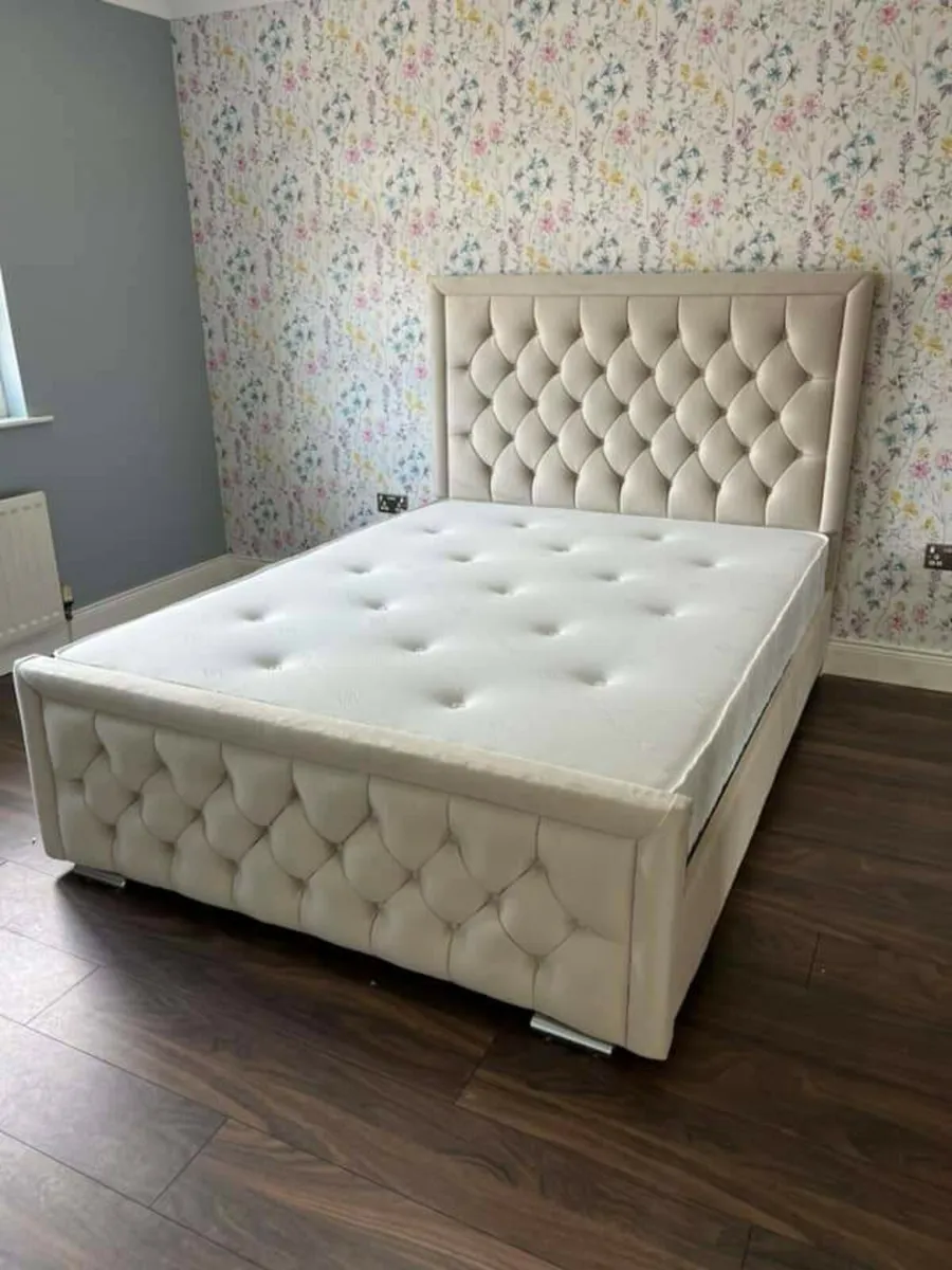 King-size Beds With Metress - Image 4