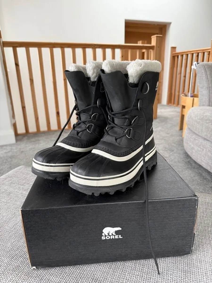 Sorel Snow Boots - Image 1
