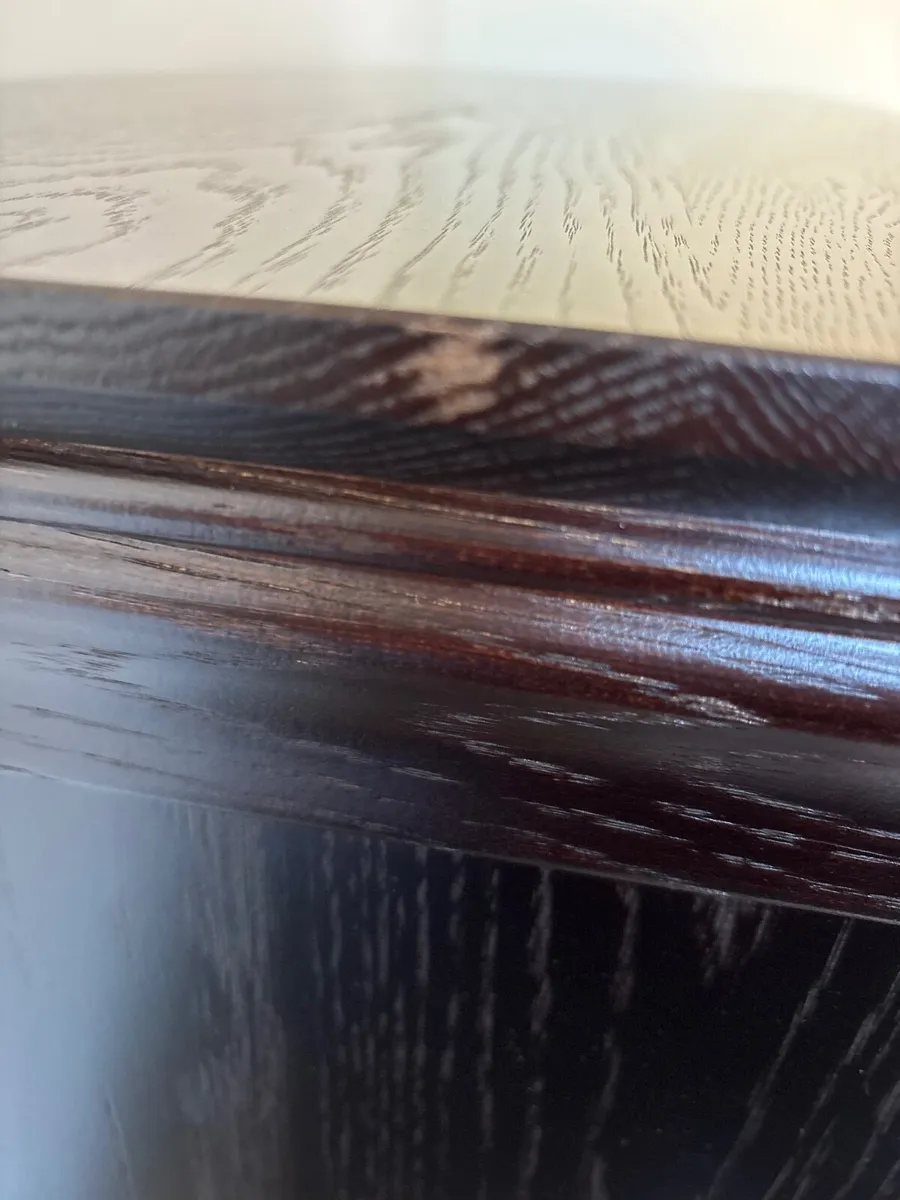 SOLID OAK TALL CHEST OF DRAWERS - Image 2