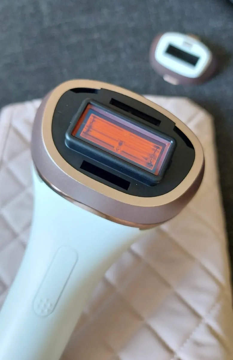 Philips Lumea Series 9900 SkinAI IPL BRI973/00 - Image 2