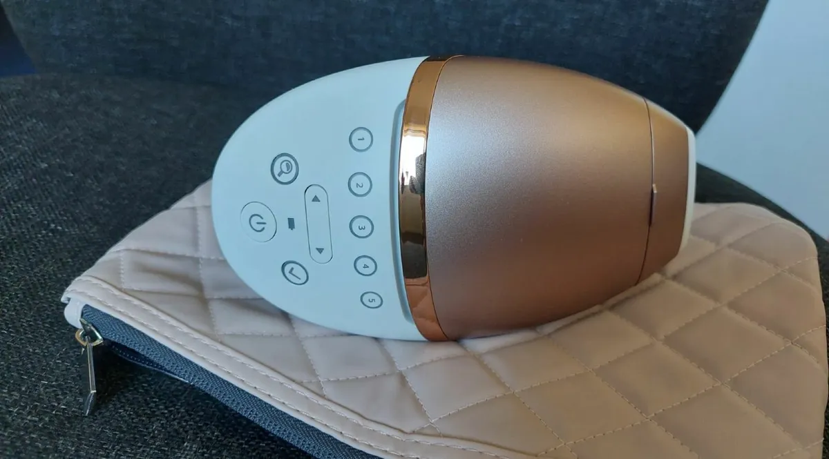 Philips Lumea Series 9900 SkinAI IPL BRI973/00 - Image 4