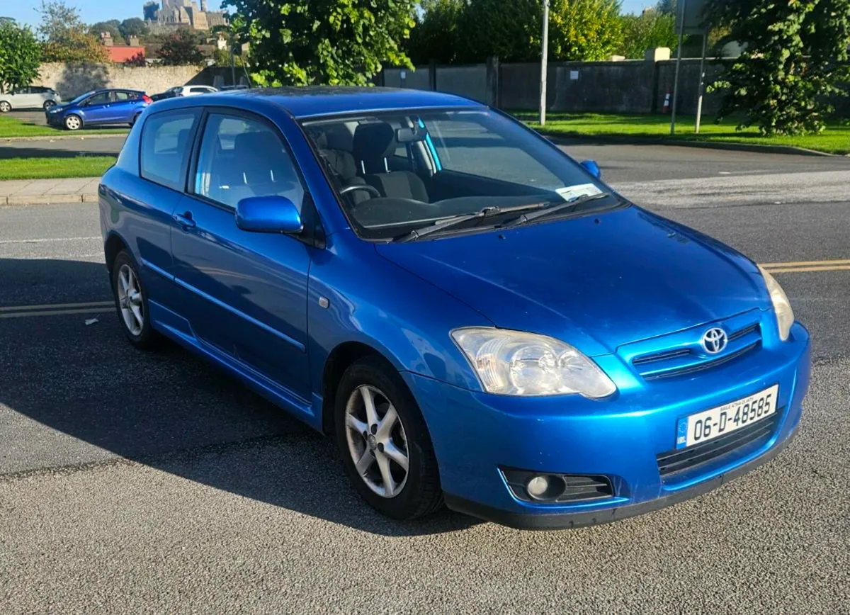 2006 COROLLA 3DR - Image 1
