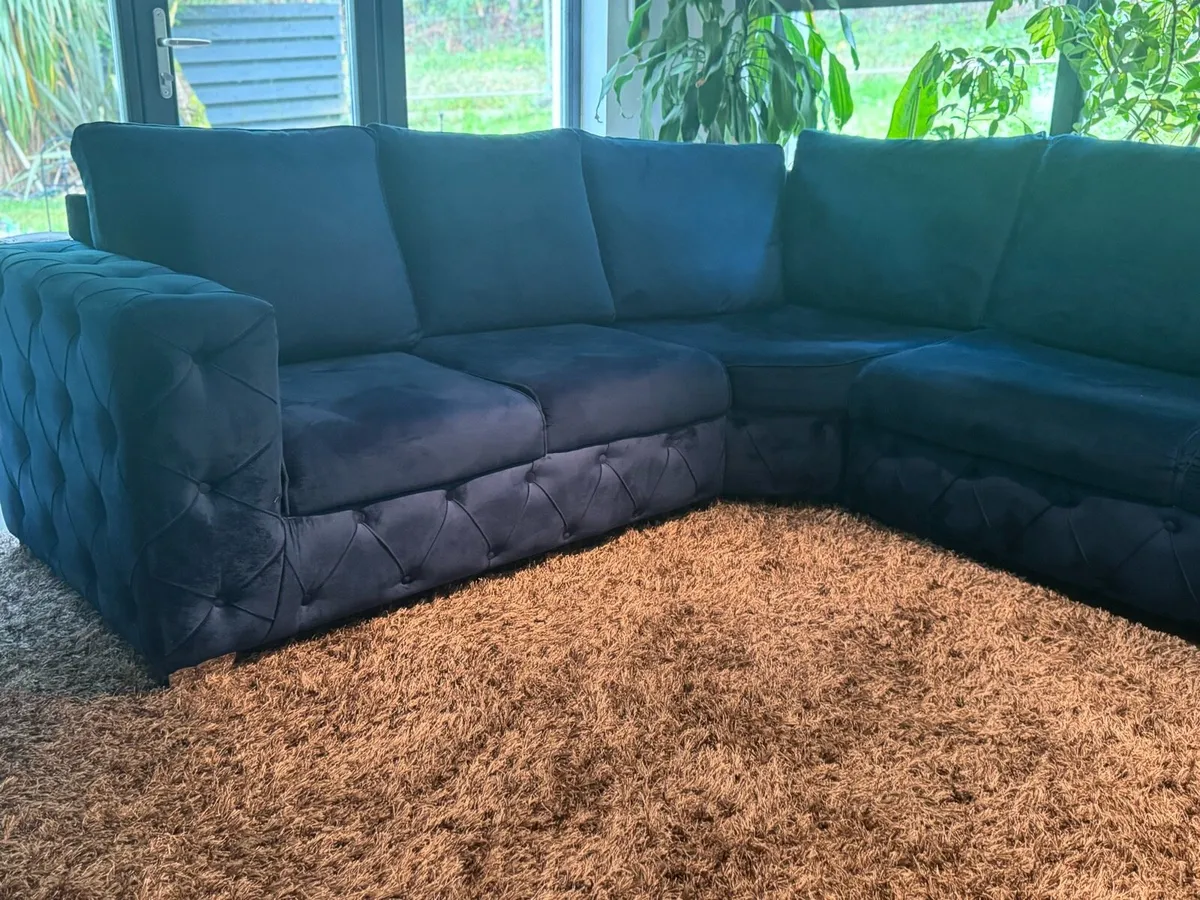 Huge fabric corner sofa - Image 3