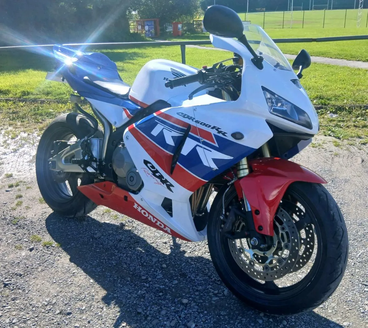 Cbr 600rr,929 Fireblade - Image 2
