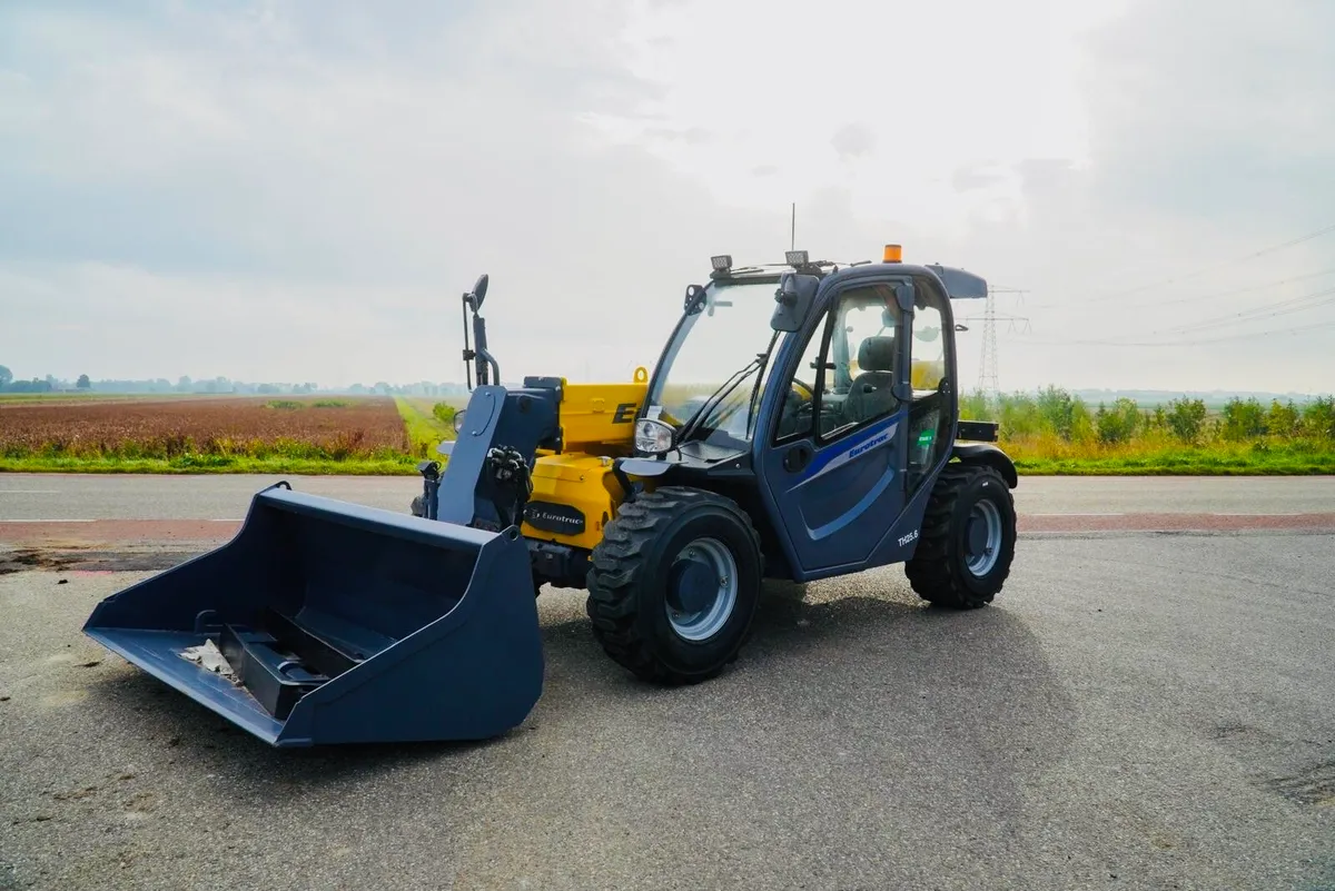 NEW Eurotrac TH25.6 Telehandler 6m - Image 1