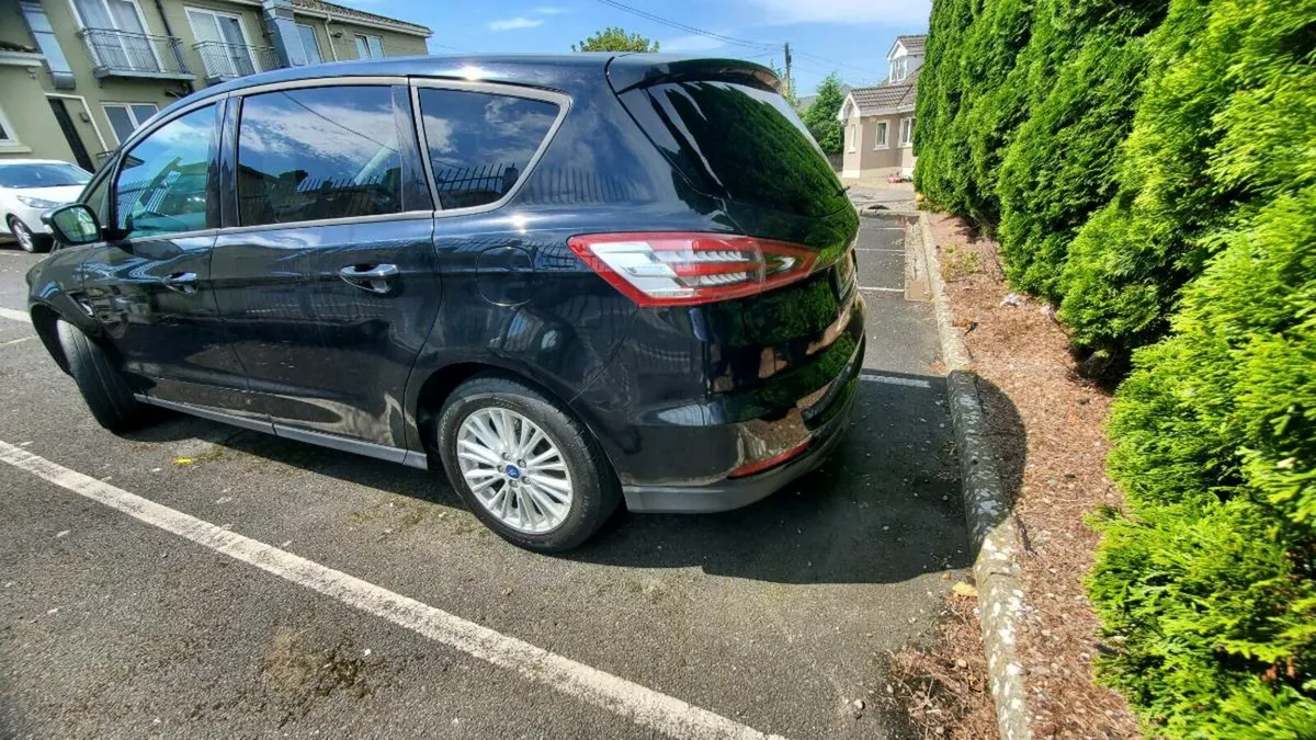Ford S-Max - Image 4