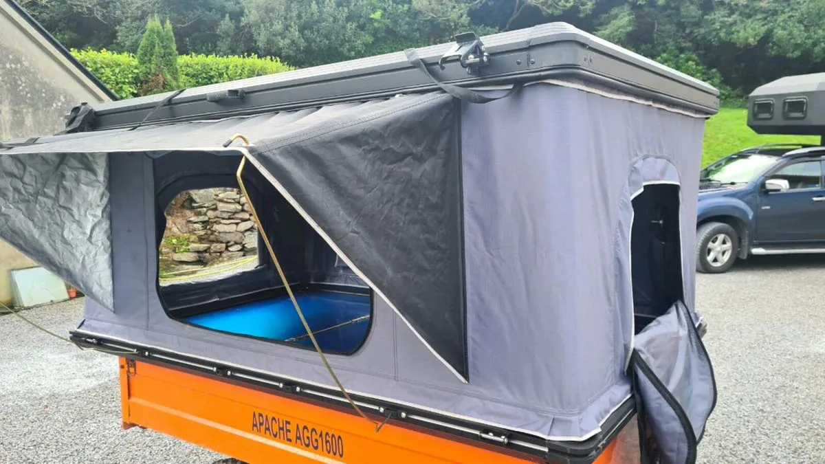 Roof tent - Image 4