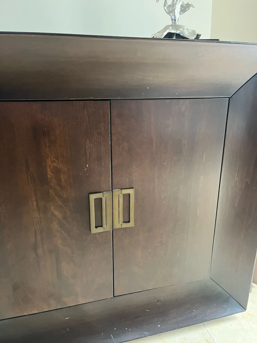 Sideboard - Image 3