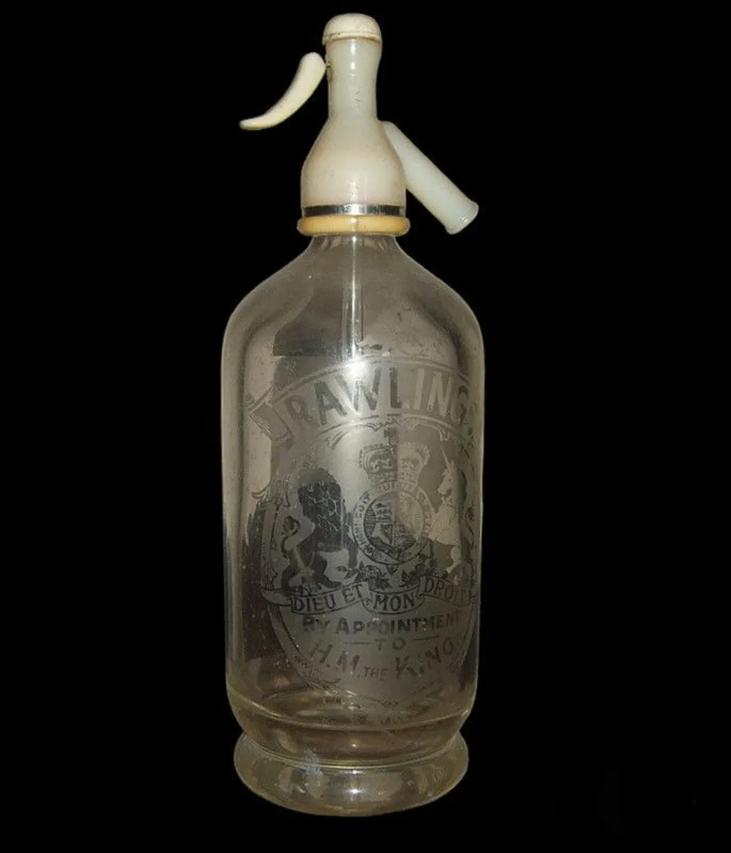 Vintage Rawlings Soda Syphon - Image 1