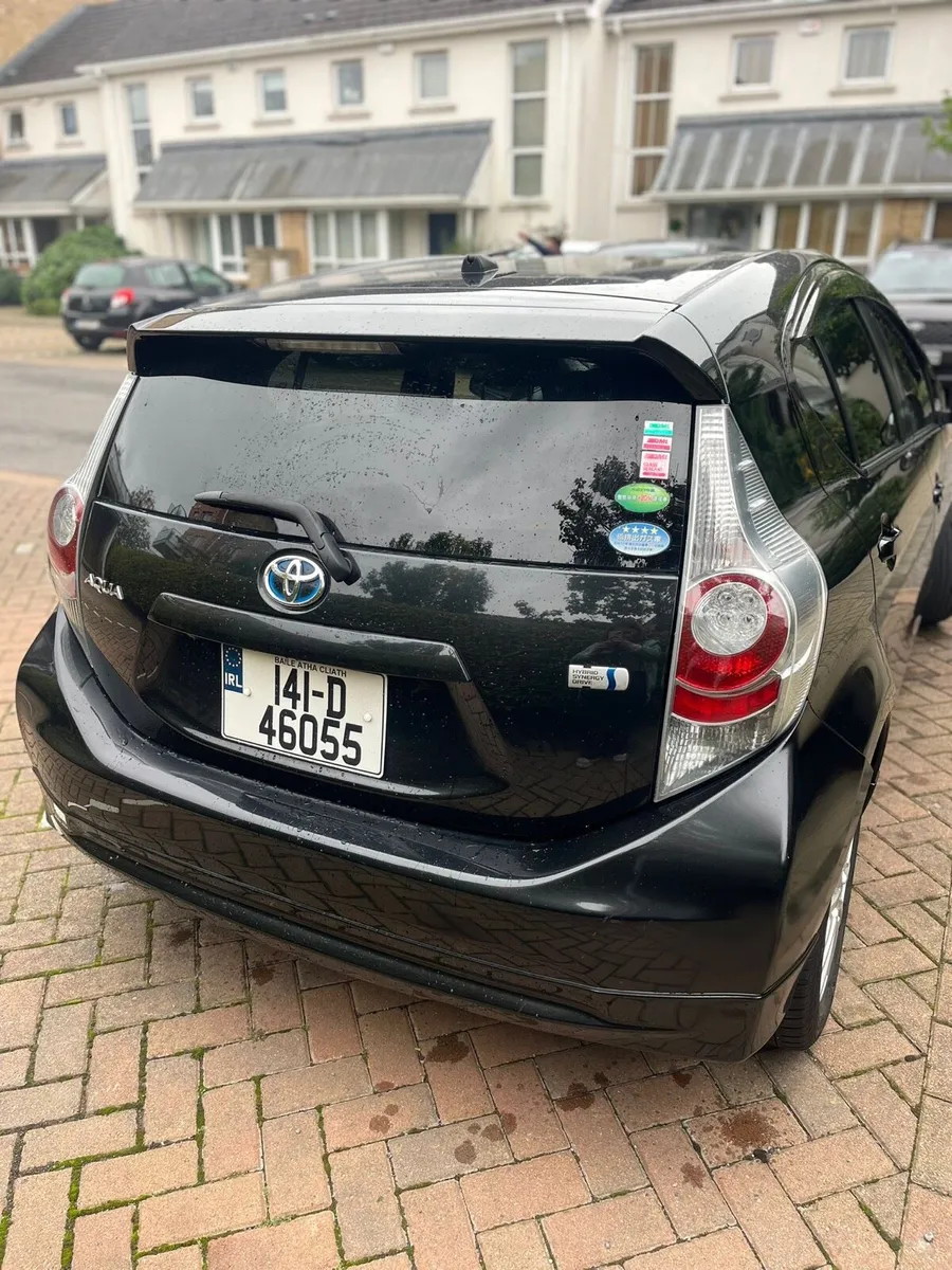 Toyota Aqua 2014 with immobiliser - Image 2