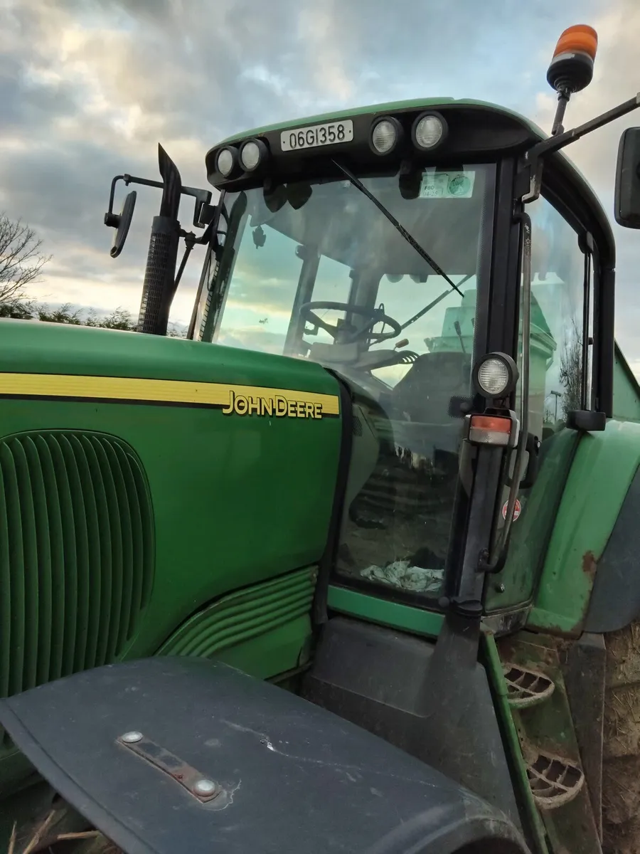 John Deere 6520  2006 - Image 1