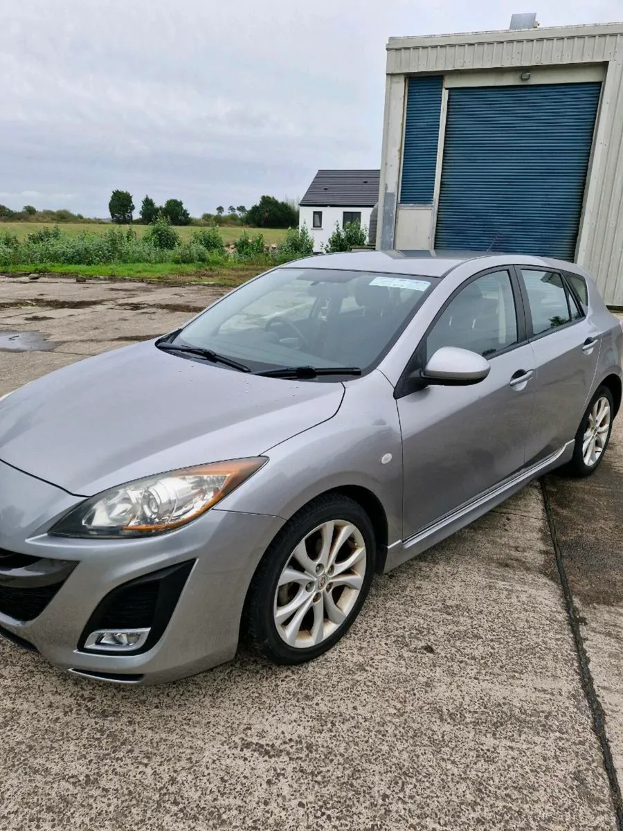 Mazda 3 - Image 2