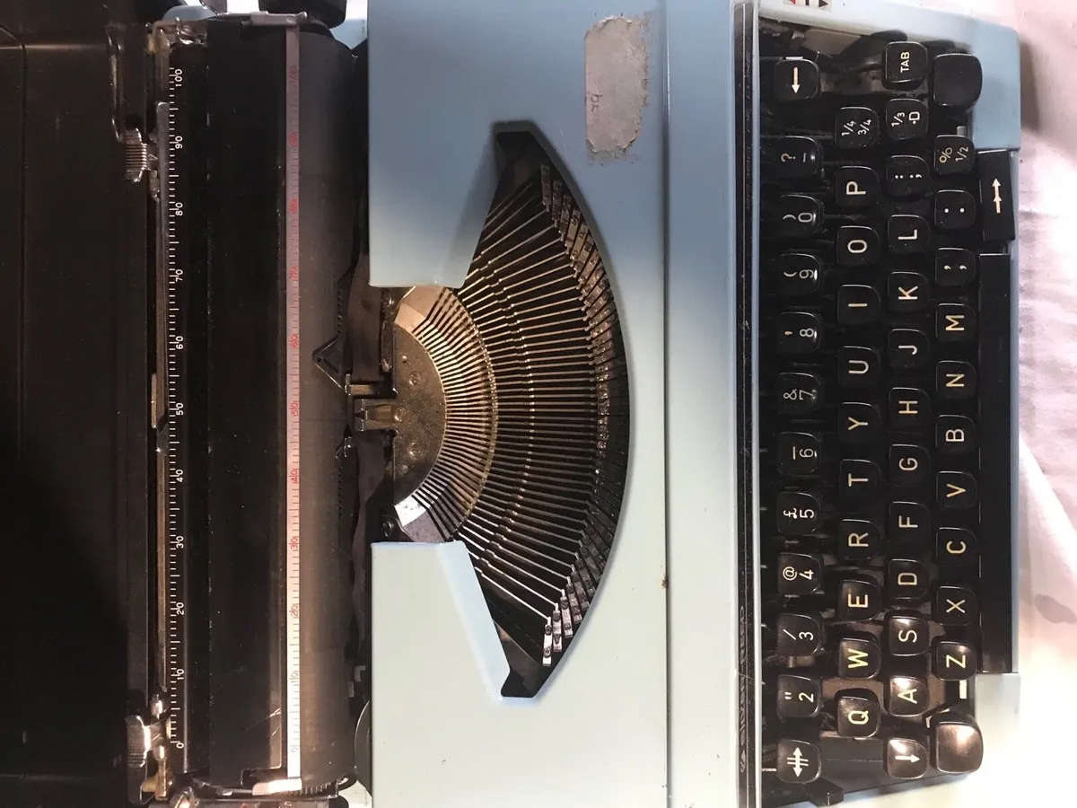 Typewriter - Image 3