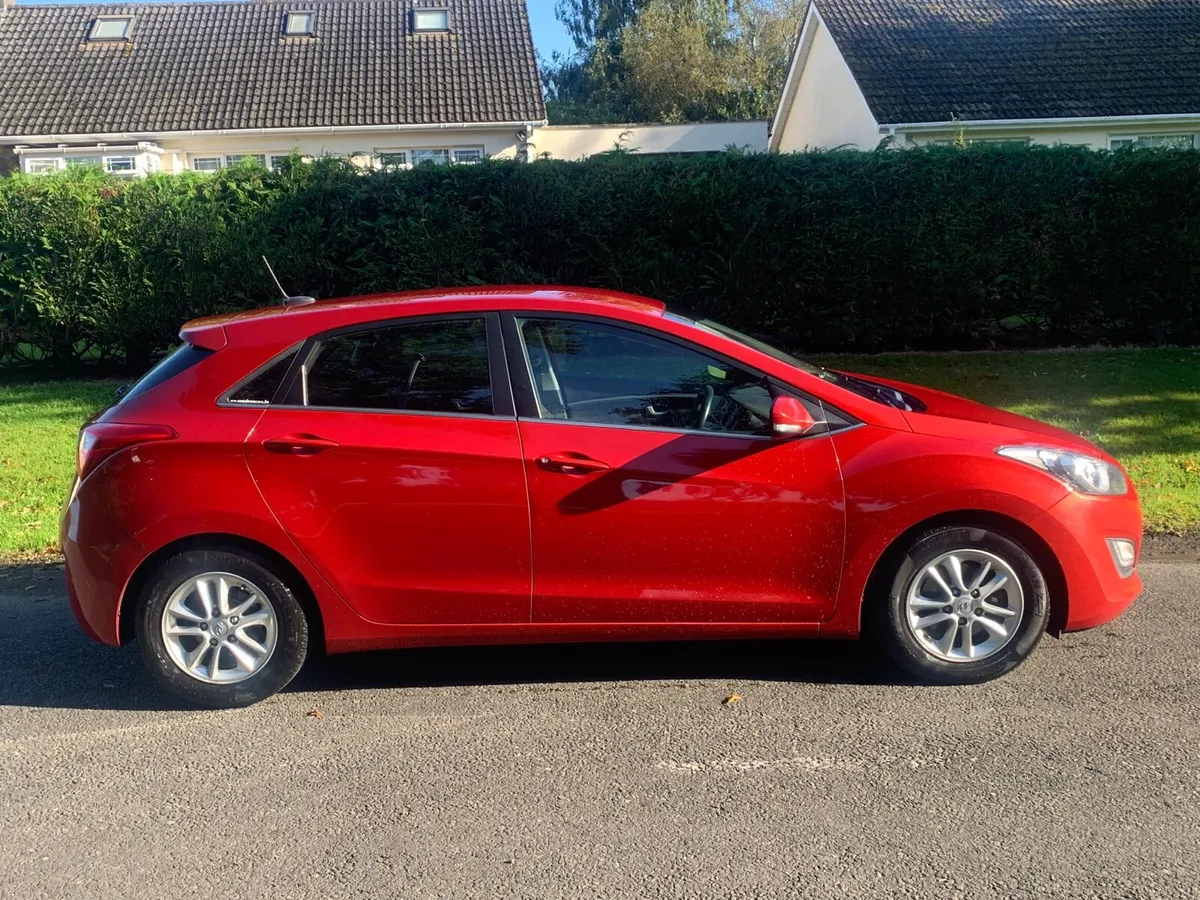 Hyundai i30 NCT and Taxed - Image 2