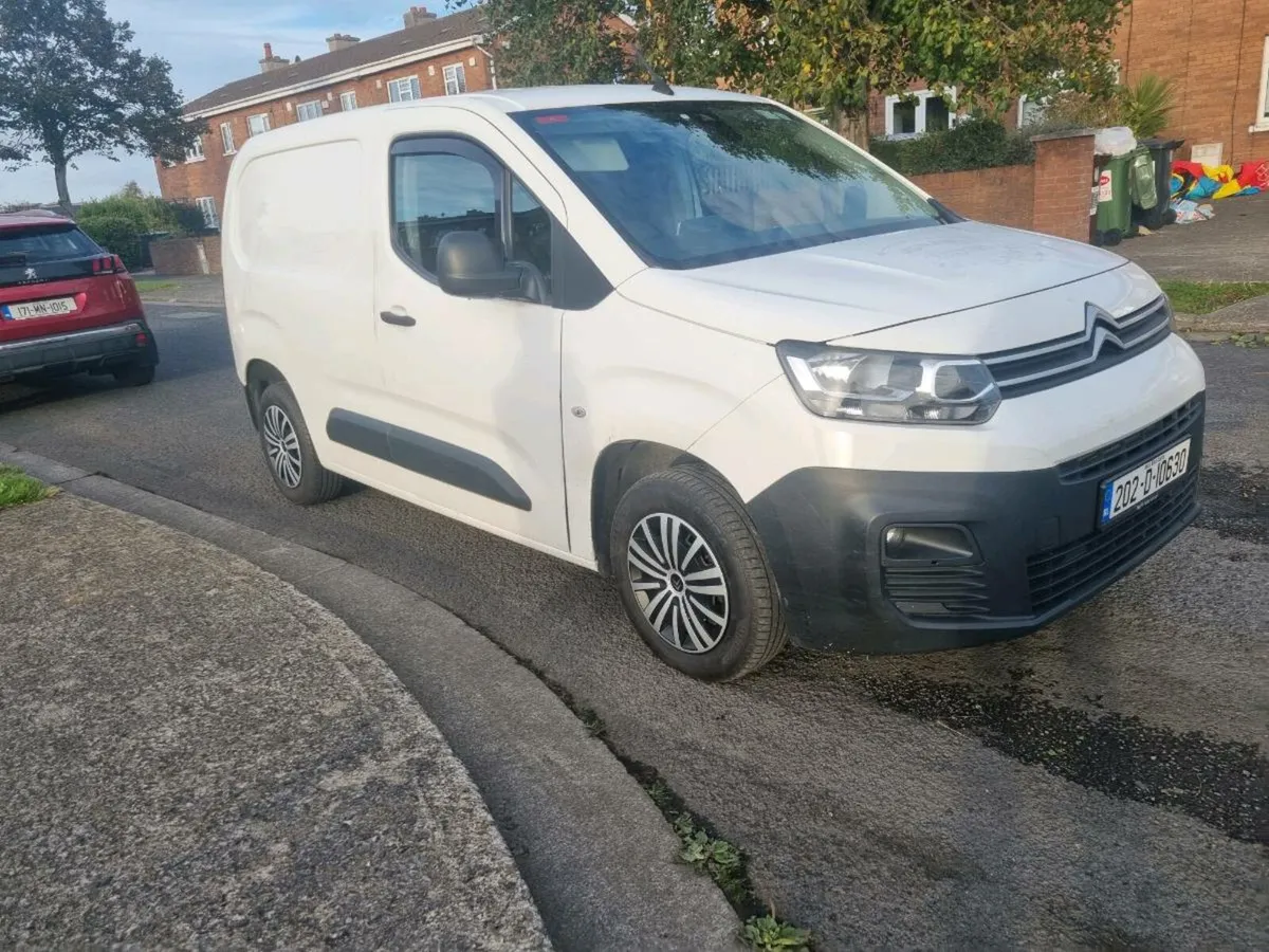 2020 Citroën berlingo cvrt 08-26 - Image 1