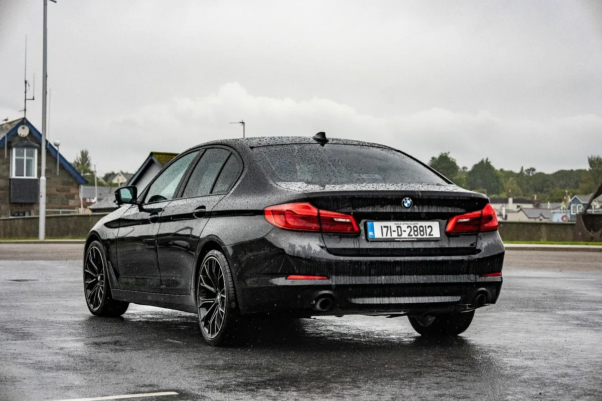 BMW 5-Series 2017 - Image 3