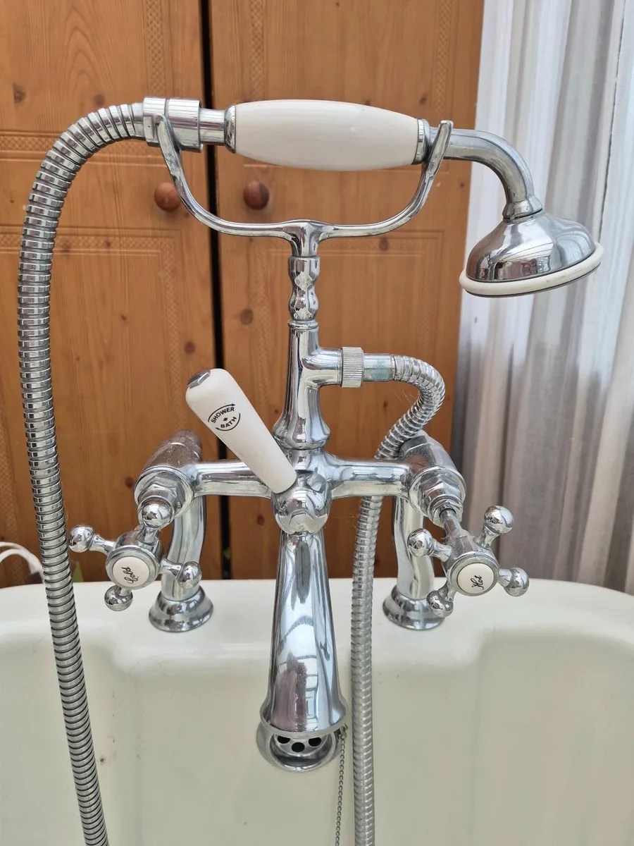 Free Standing oll top bath with tap and shower set - Image 4