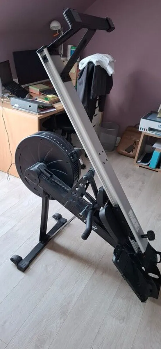 Rowing Machine - Image 2