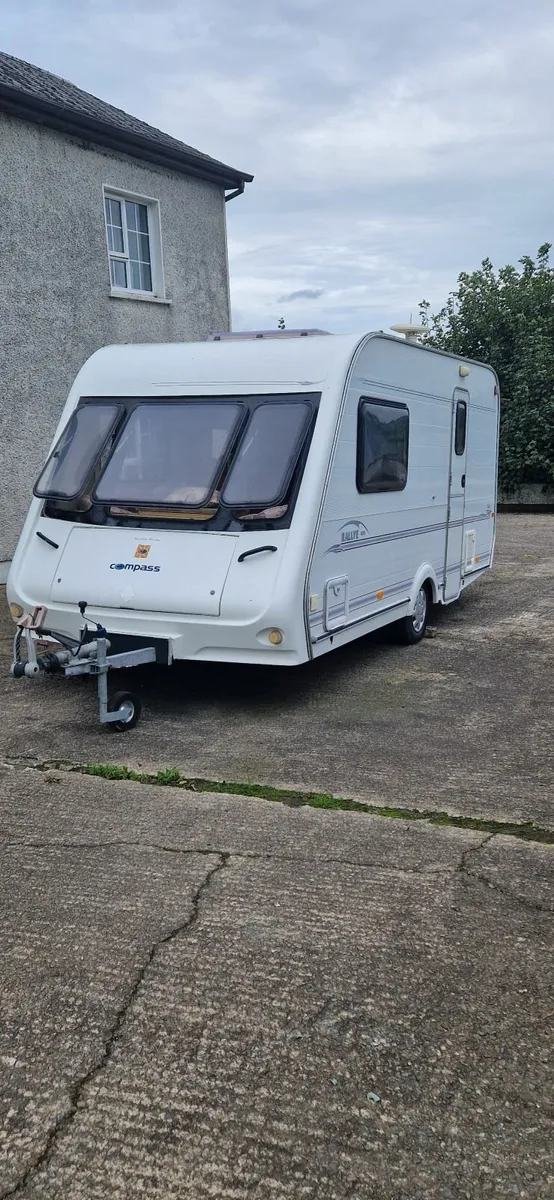 Caravan Rallye GTE 2 birth - Image 1