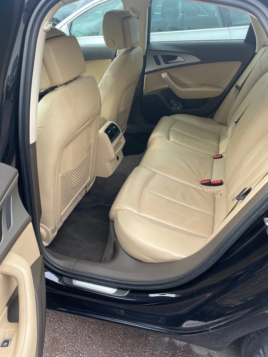 Audi A6 2012 - Image 2